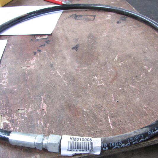 HADICE DN10 1500 mm U18x1,5/MV18x1,5